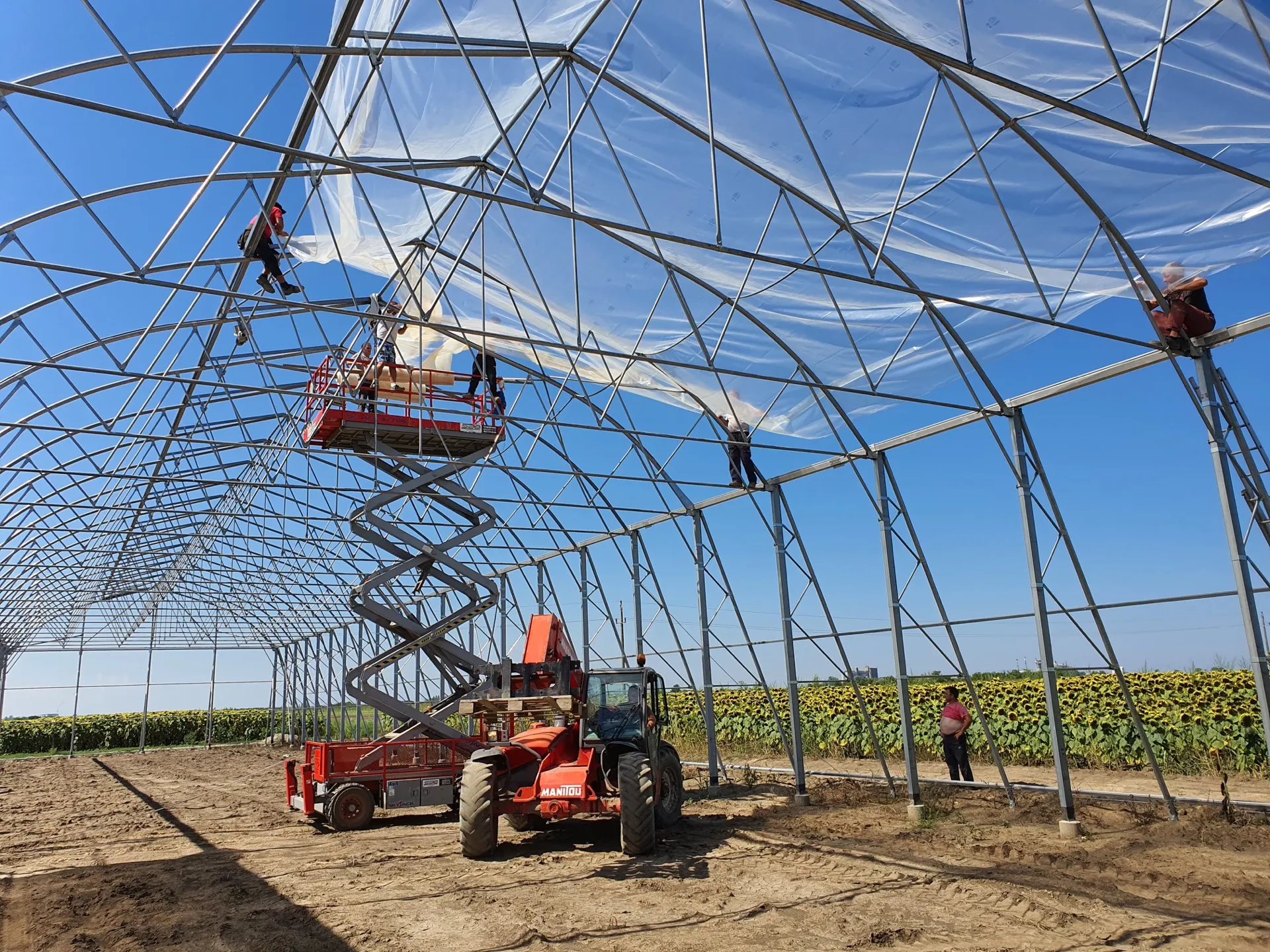 Montaza plastenika Agro Construct