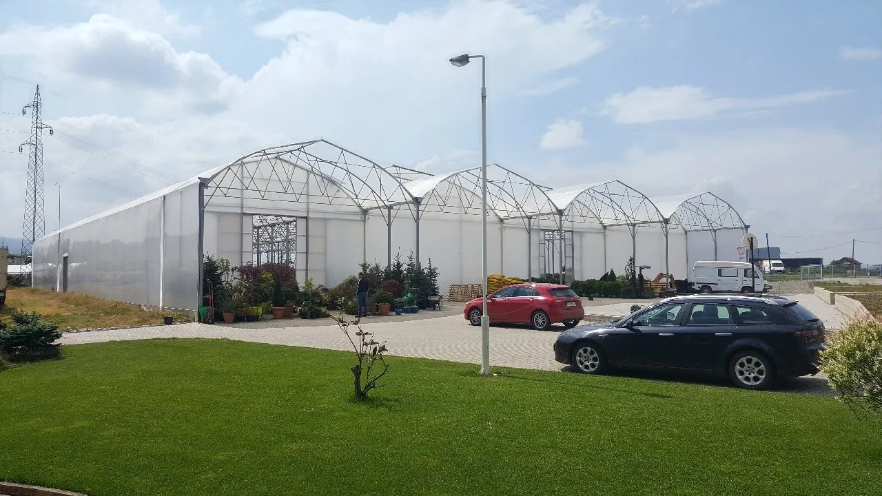 Multitunel plastenik konstrukcija Agro Construct